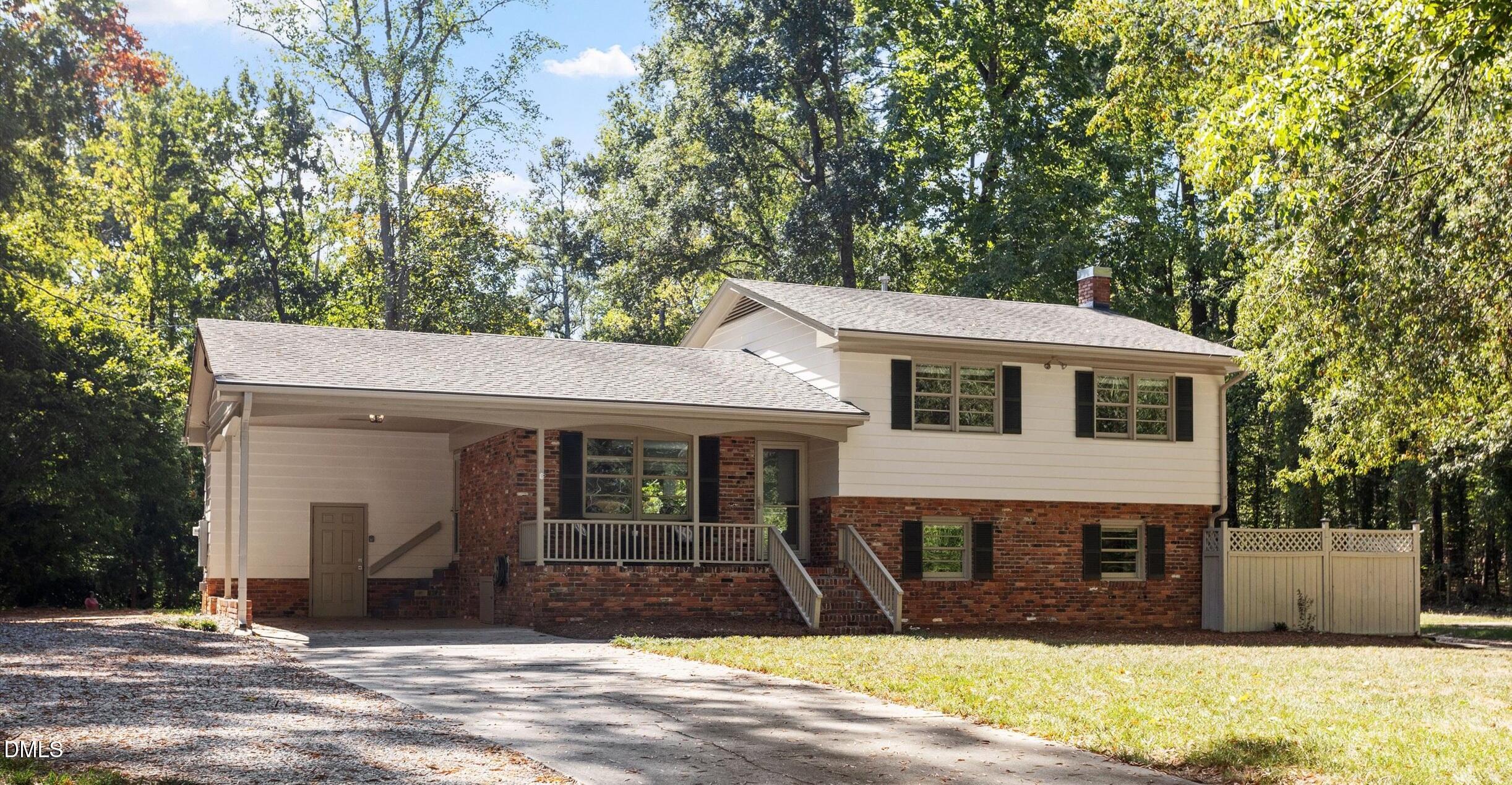 8208 Hillside Drive