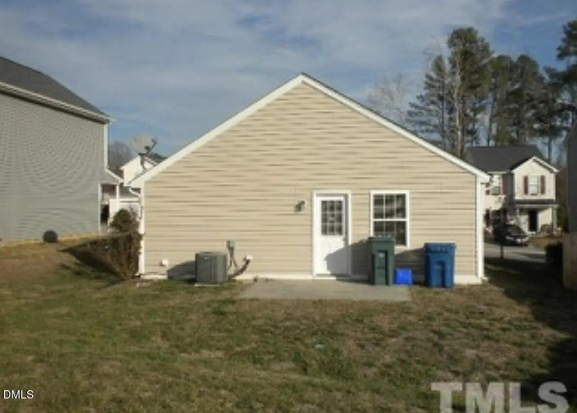 Exterior photo of 509 Cove Hollow Drive, Durham, NC 27703. MLS: 10172997