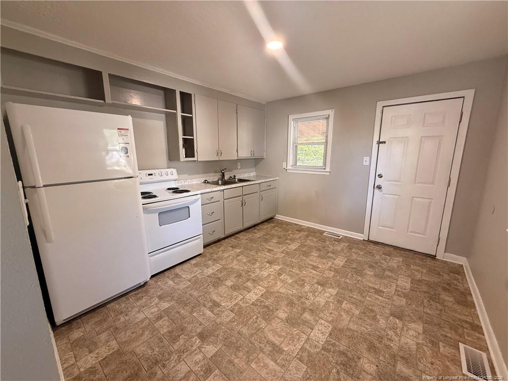 Exterior photo of 405 Laura Court, Spring Lake, NC 28390. MLS: 770253