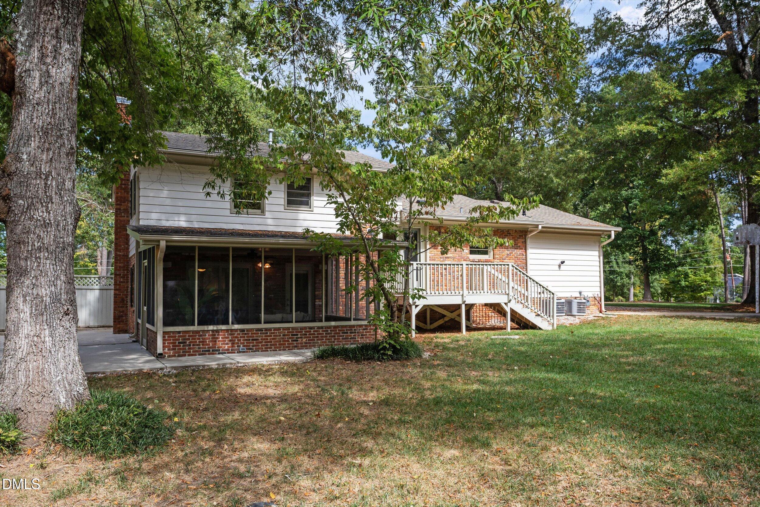 Exterior photo of 8208 Hillside Drive, Raleigh, NC 27612. MLS: 10197176