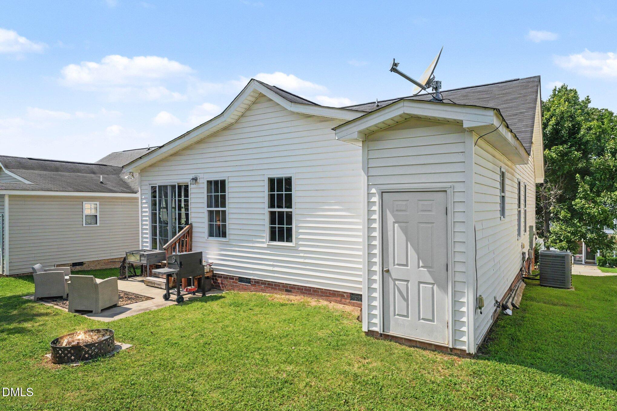 Exterior photo of 1233 Sweetgrass Street, Knightdale, NC 27545. MLS: 10189871