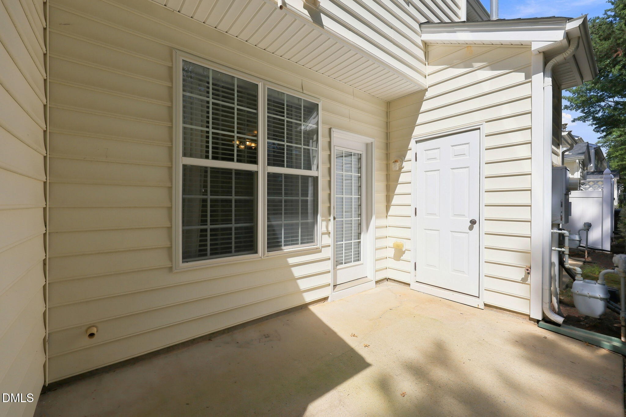 Exterior photo of 8306 City Loft Court, Raleigh, NC 27613. MLS: 10192577