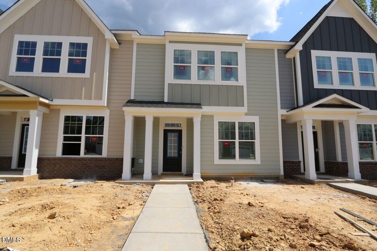 Exterior photo of 3105 Cathedral Comb Drive, Apex, NC 27502. MLS: 10178154