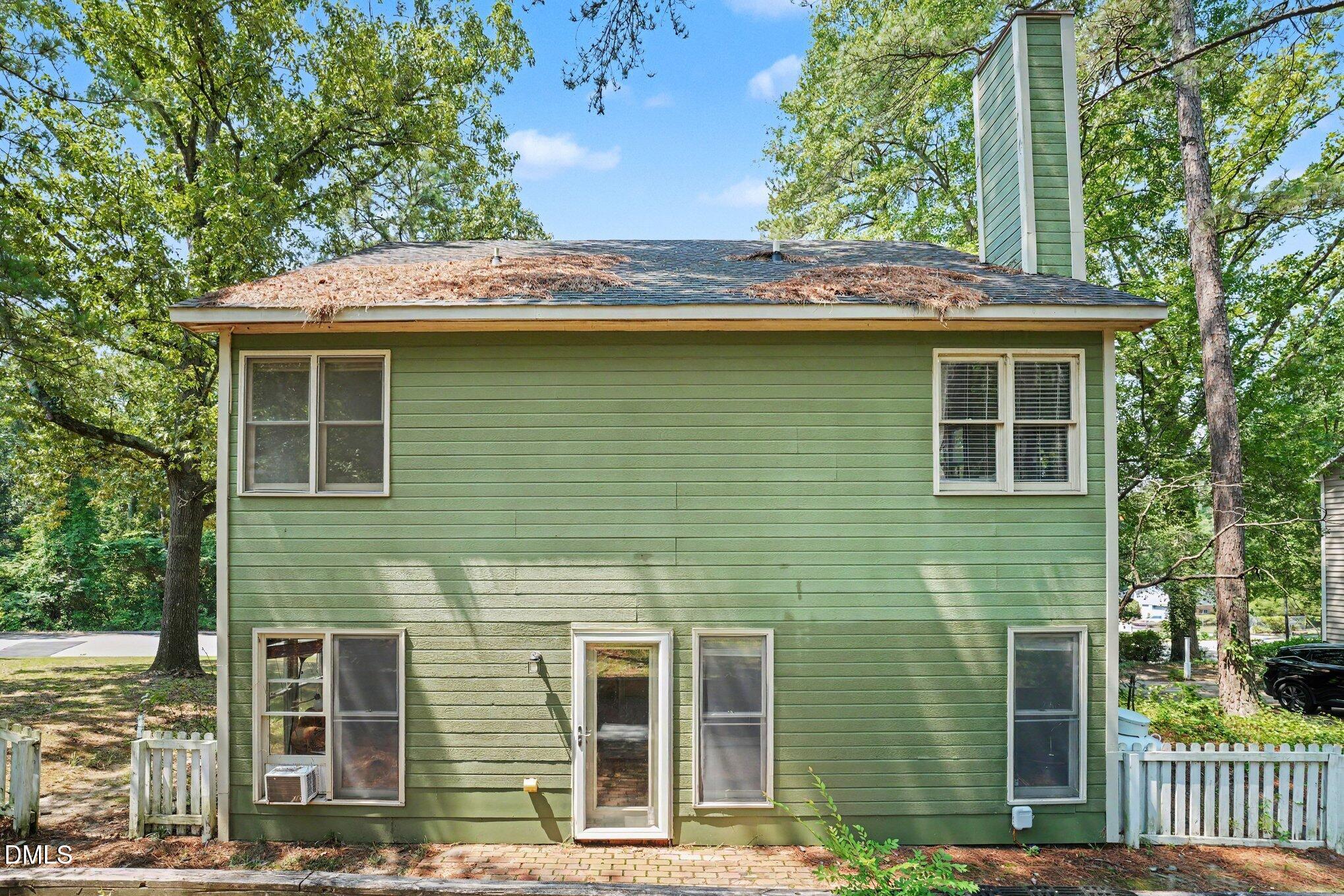 Exterior photo of 808 Hilton Drive, Fayetteville, NC 28311. MLS: 10174199