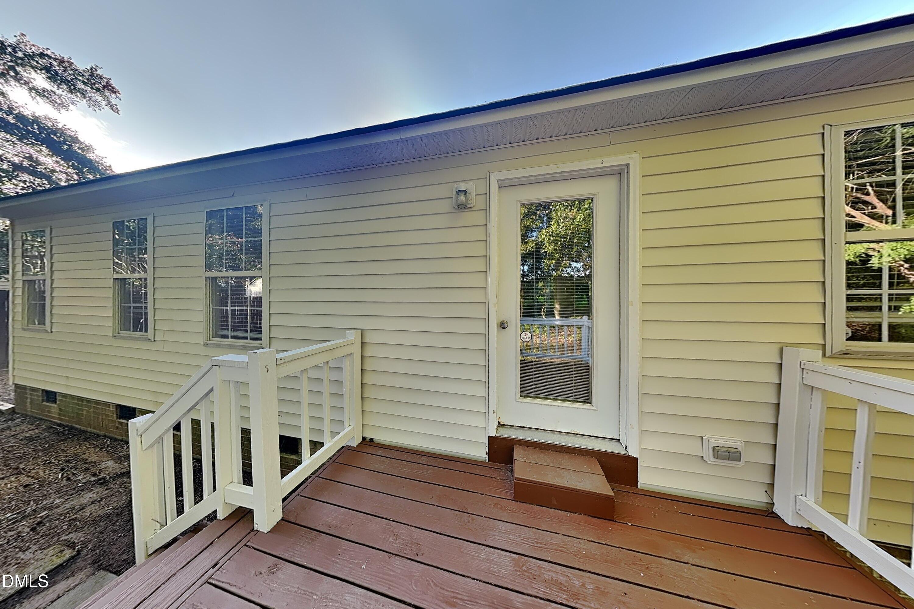 Exterior photo of 153 Cambridge Elm Drive, Clayton, NC 27520. MLS: 10185405