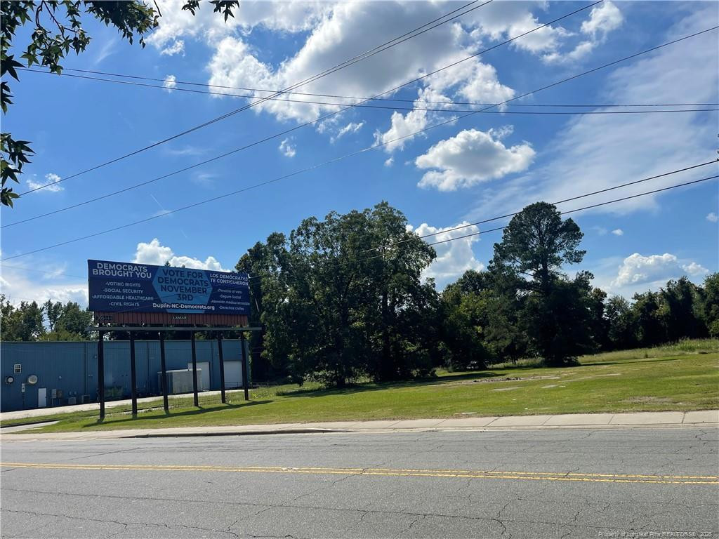Exterior photo of 212 S Pine Street, Warsaw, NC 28398. MLS: 769648