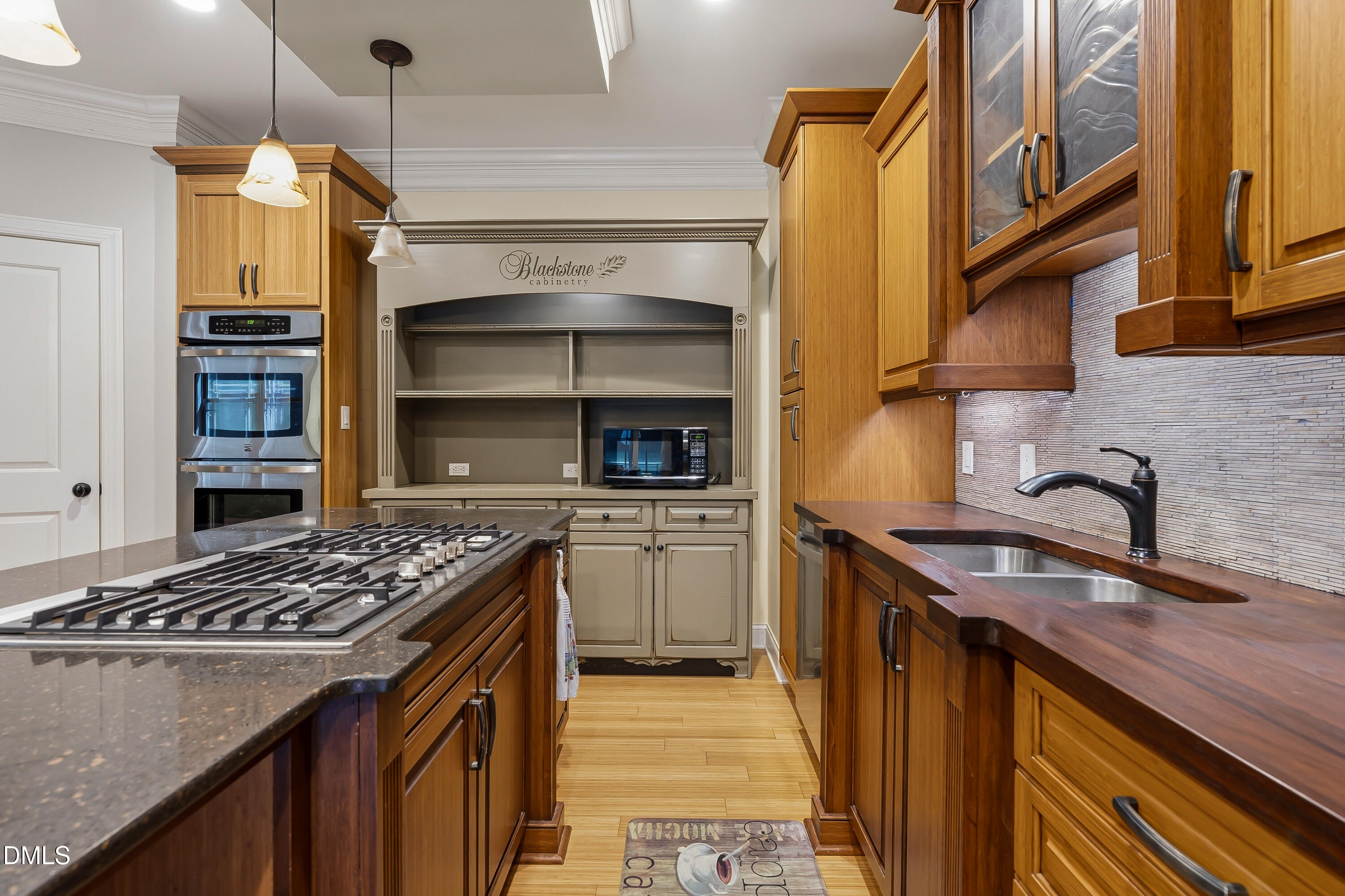 property-img