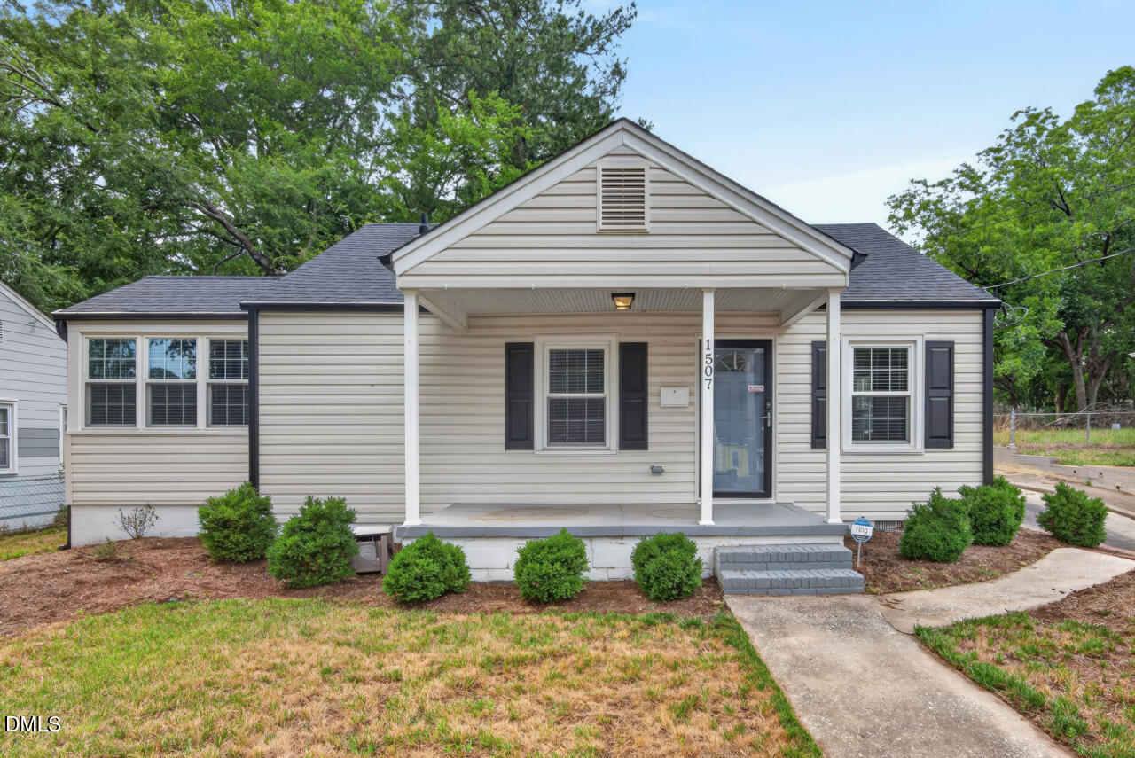 Exterior photo of 1507 Robinhood Road, Durham, NC 27701. MLS: 10177433
