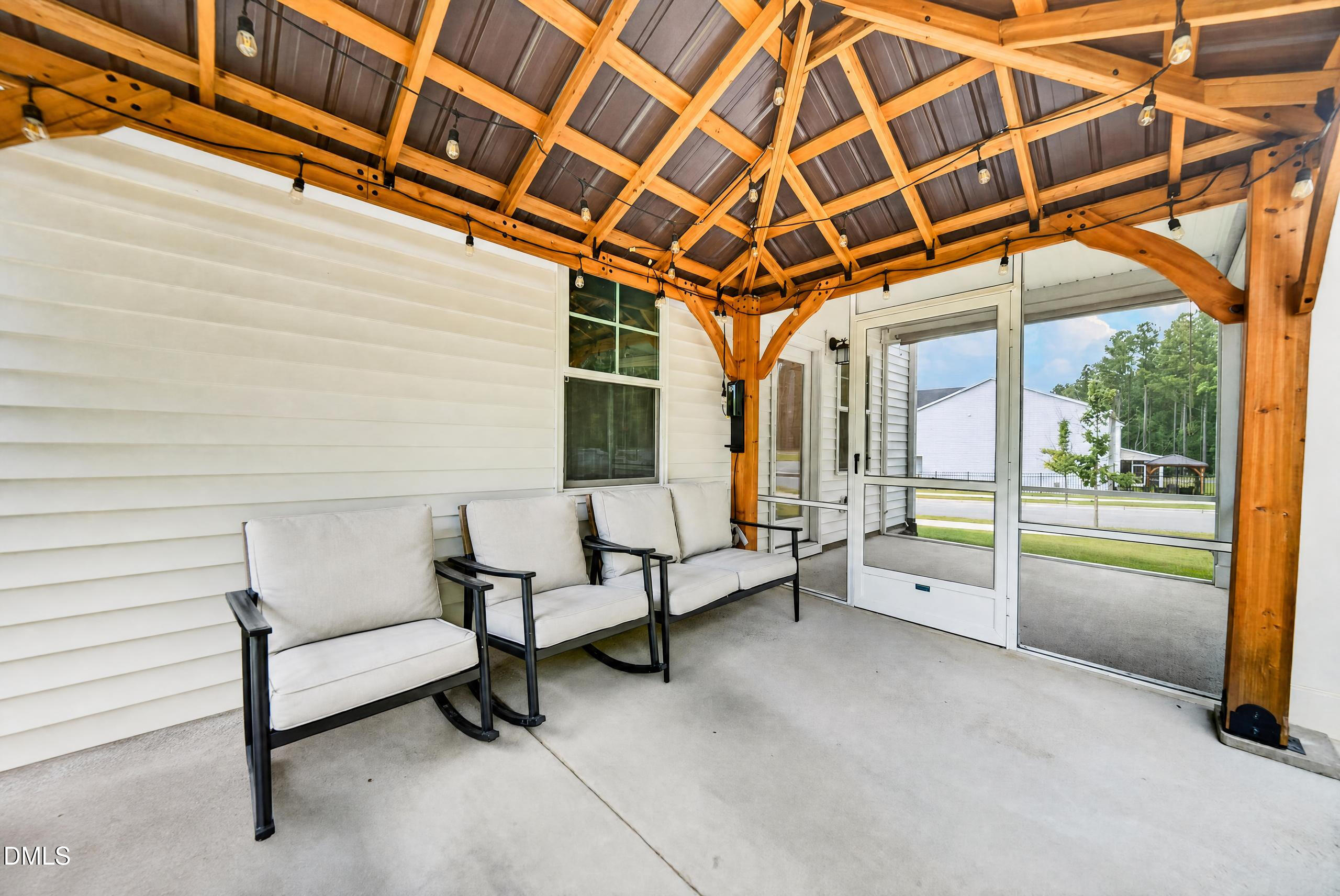 Exterior photo of 4021 Sierra Pelona Drive, Raleigh, NC 27616. MLS: 10191411