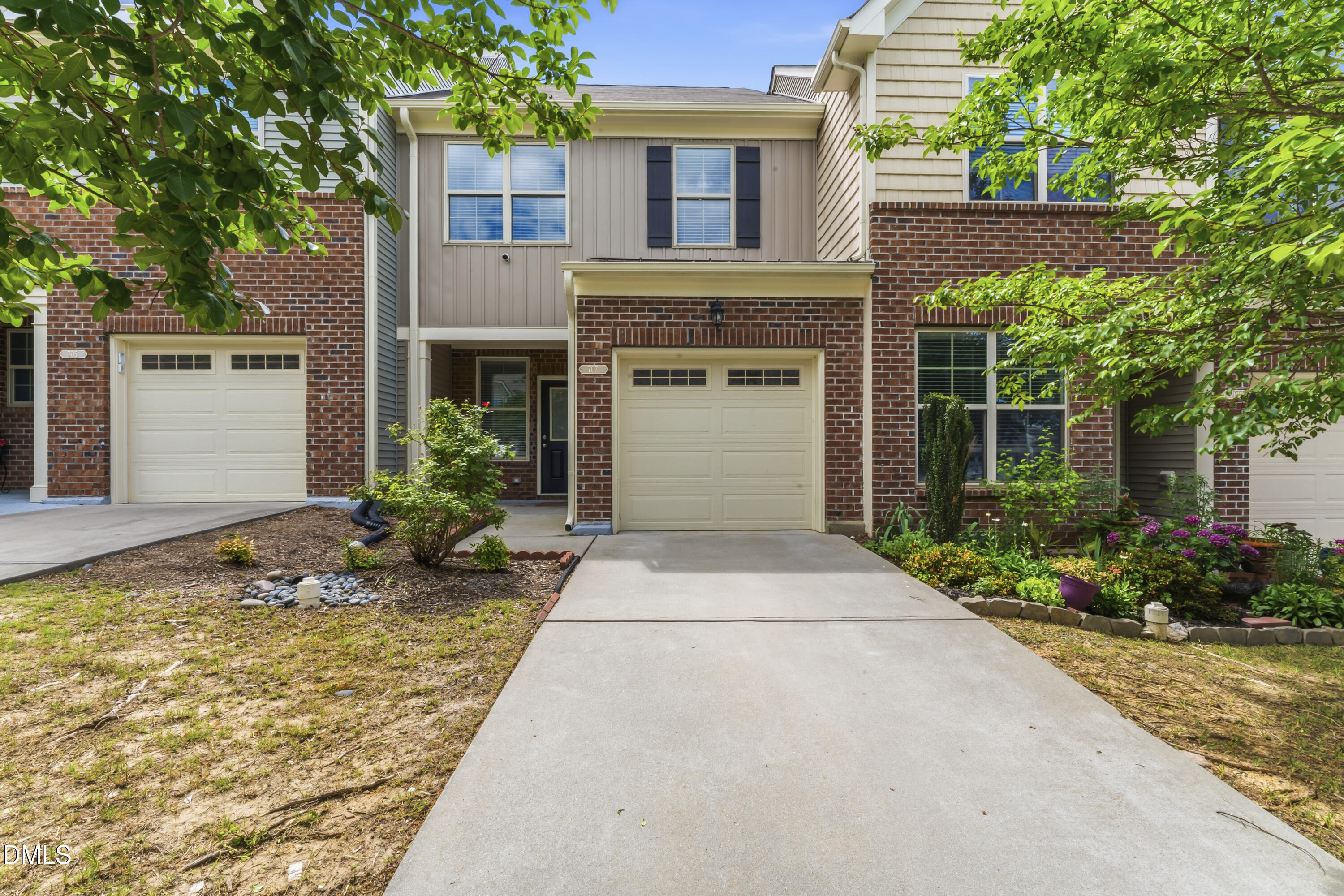 Exterior photo of 707 Davenbury Way, Cary, NC 27513. MLS: 10175223