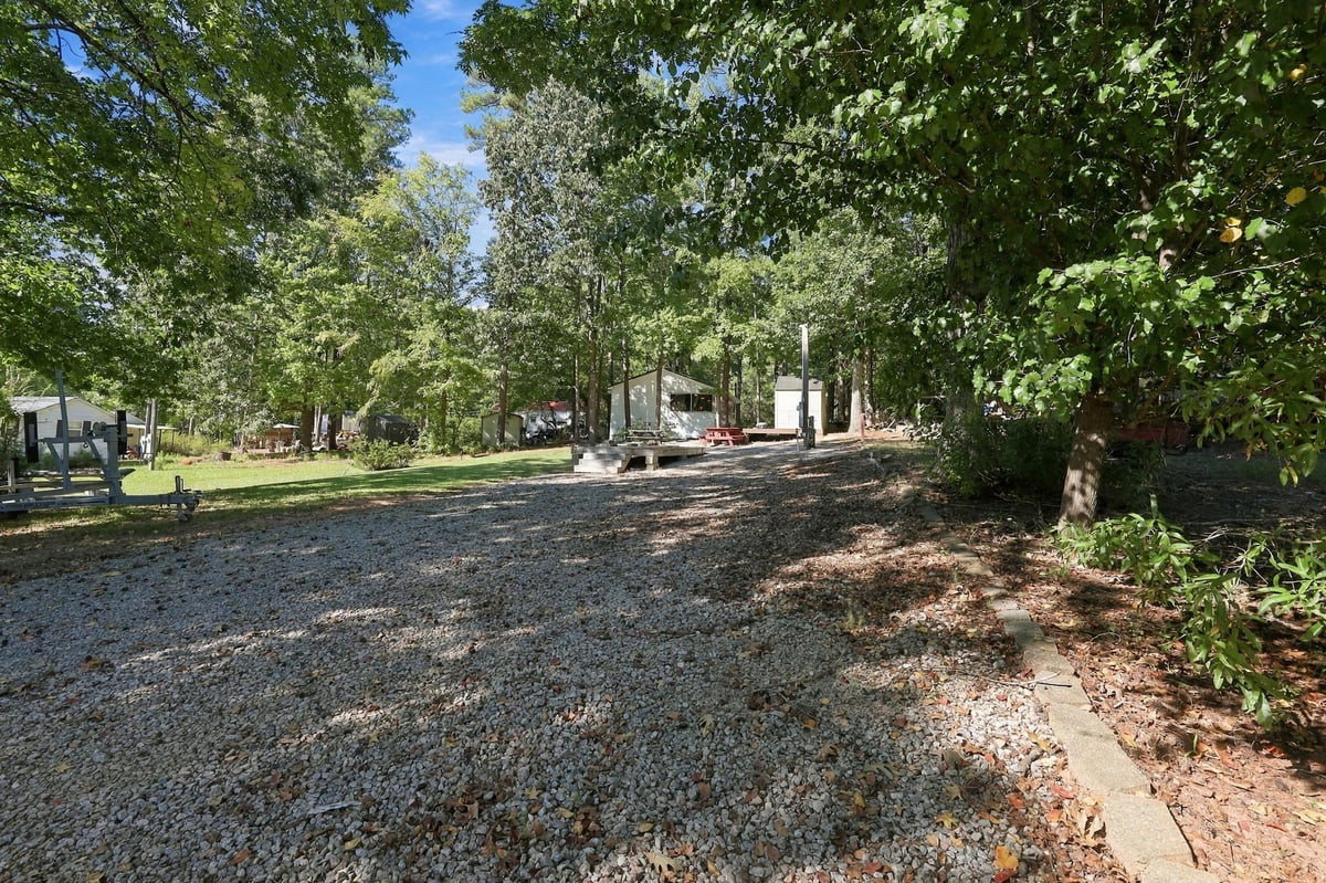 property-img