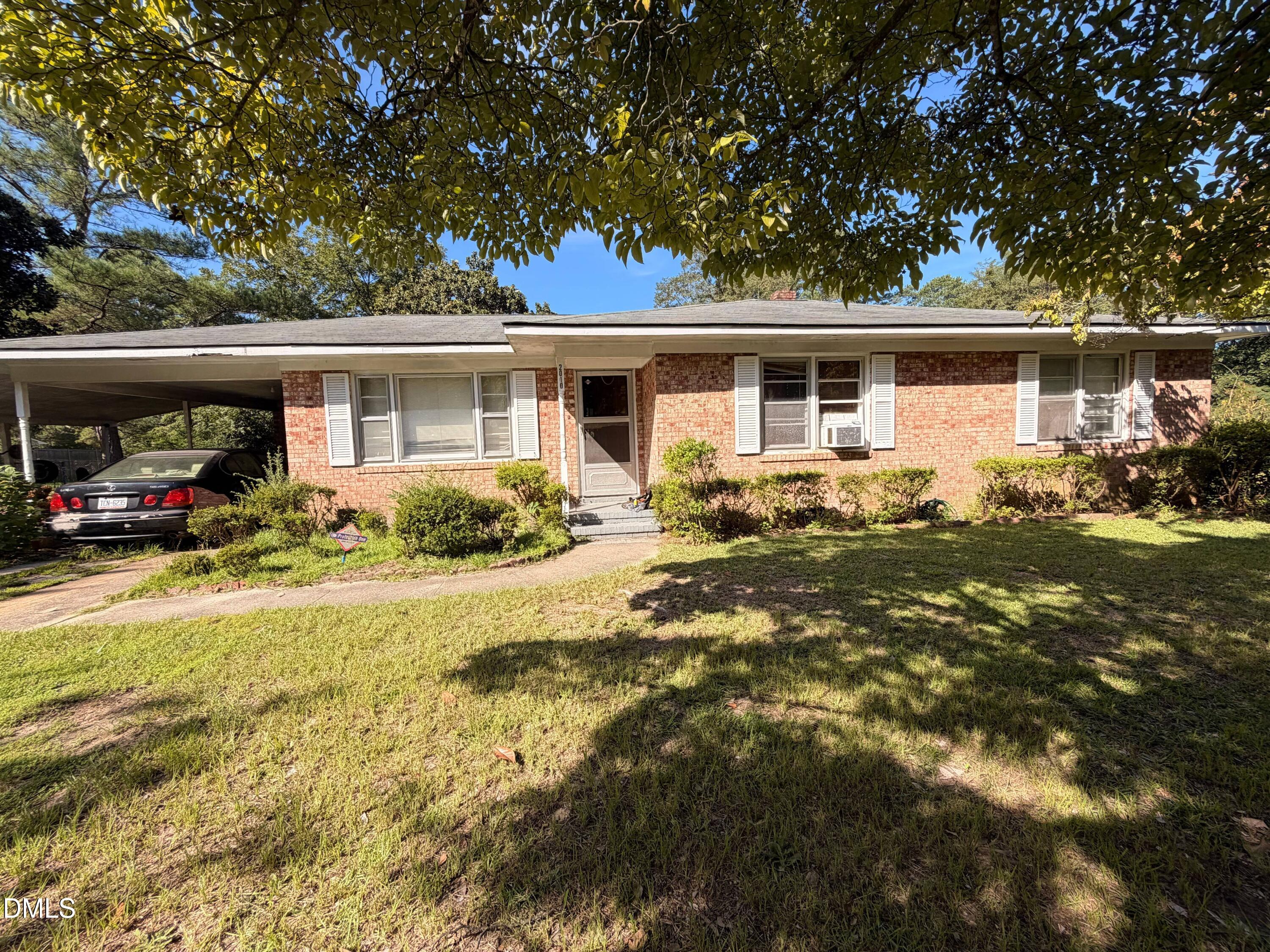Exterior photo of 2010 Biltmore Drive, Fayetteville, NC 28304. MLS: 10192572