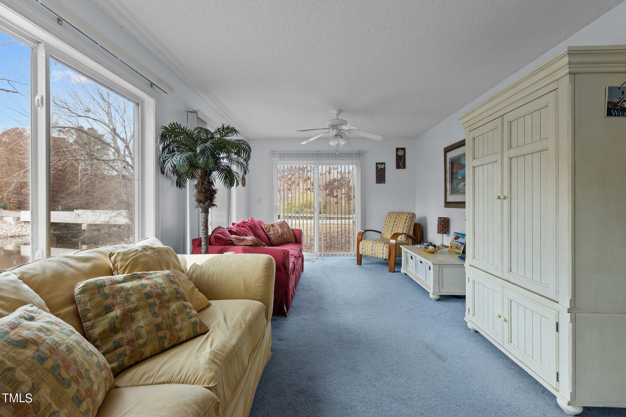 property-img