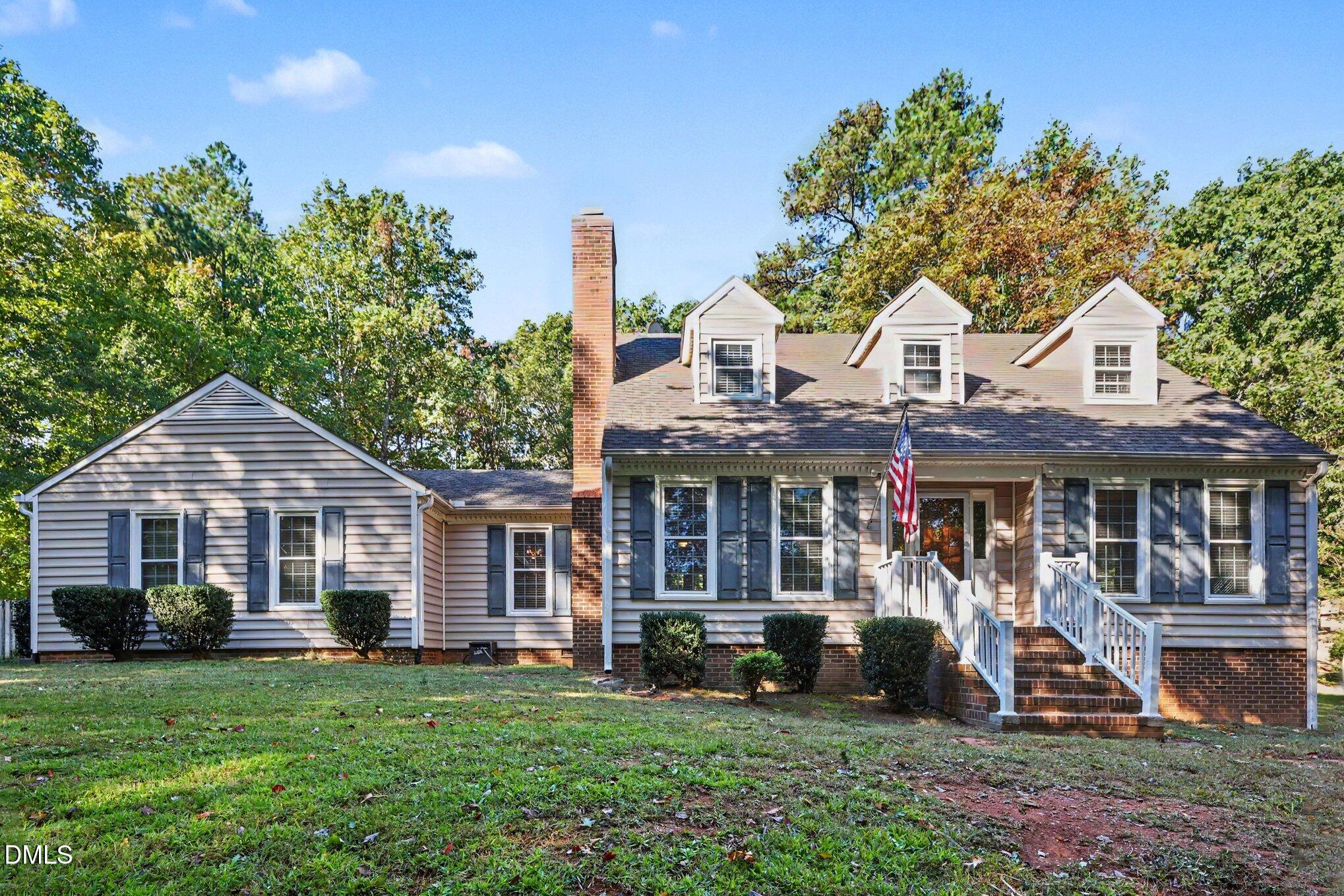 118 Laurston Court