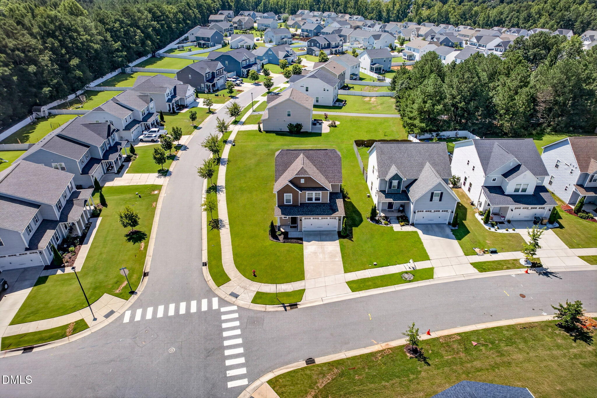 Exterior photo of 609 Crestdale Drive, Clayton, NC 27520. MLS: 10190399