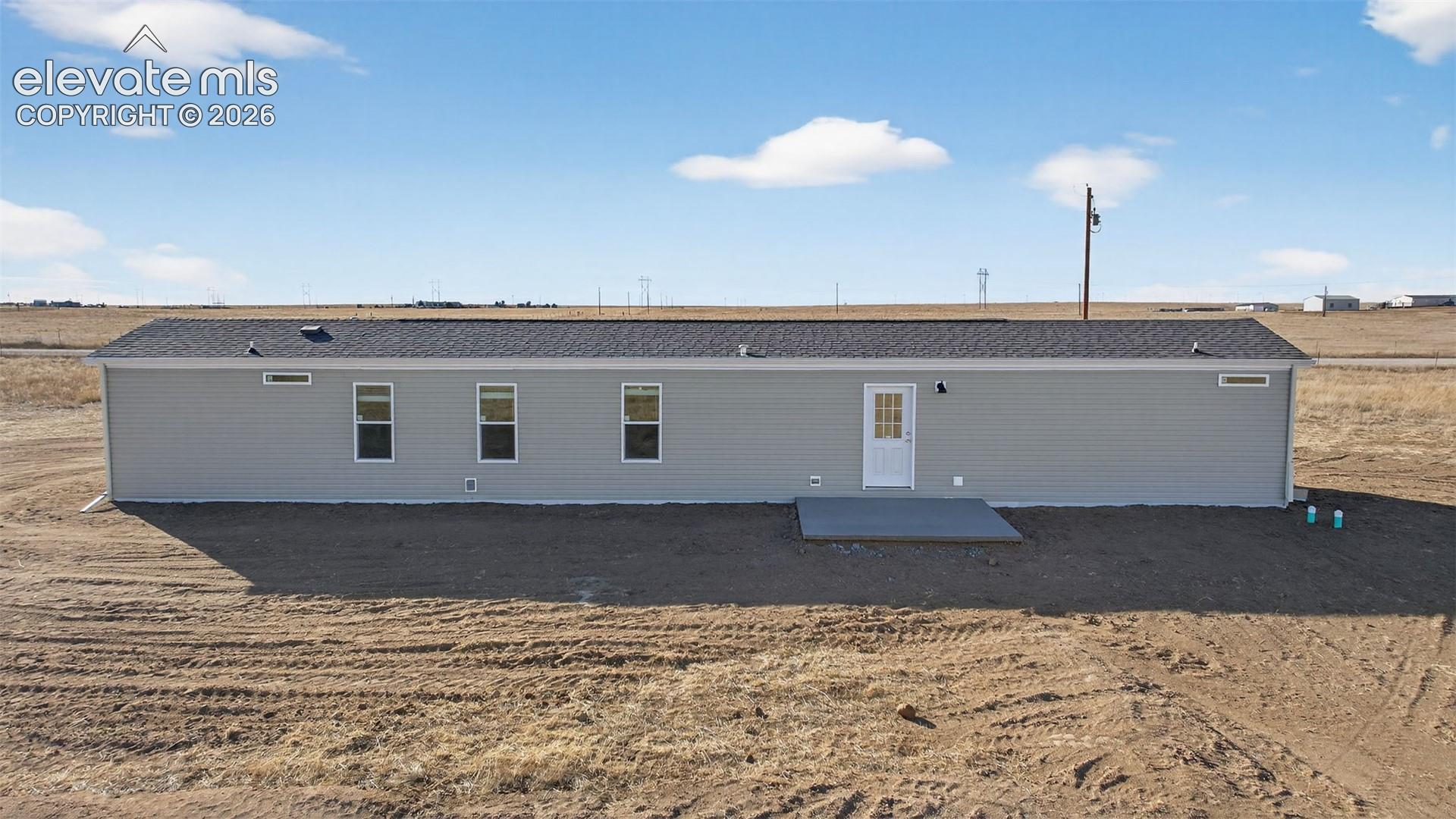 Photos Of Model Home. Actual Home May Have A Reverse Floorplan.