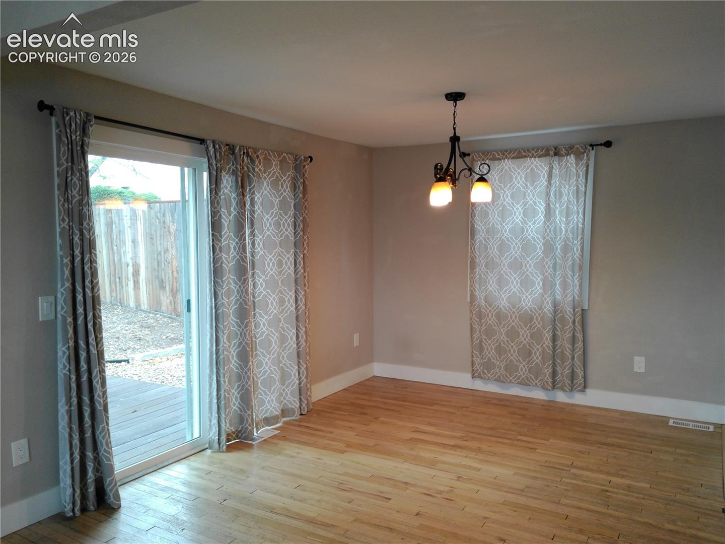 Photo 8 of 618 W Brookside Street, Colorado Springs