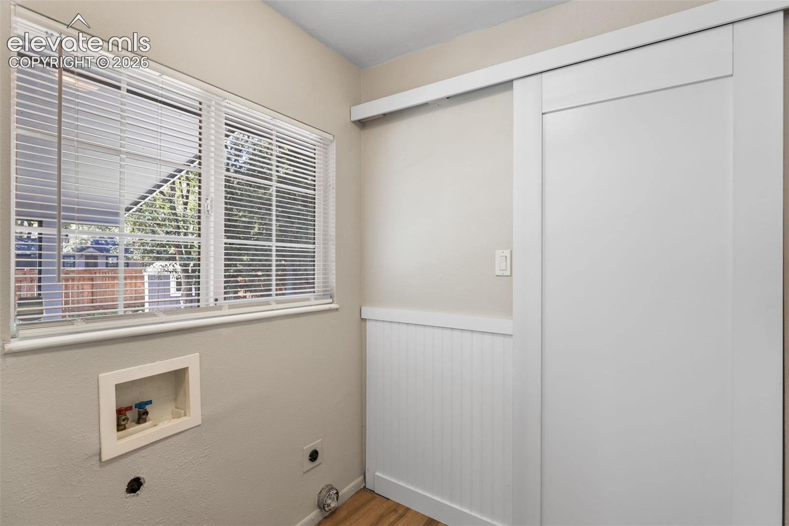 Photo 9 of 509 W Cheyenne Road, Colorado Springs
