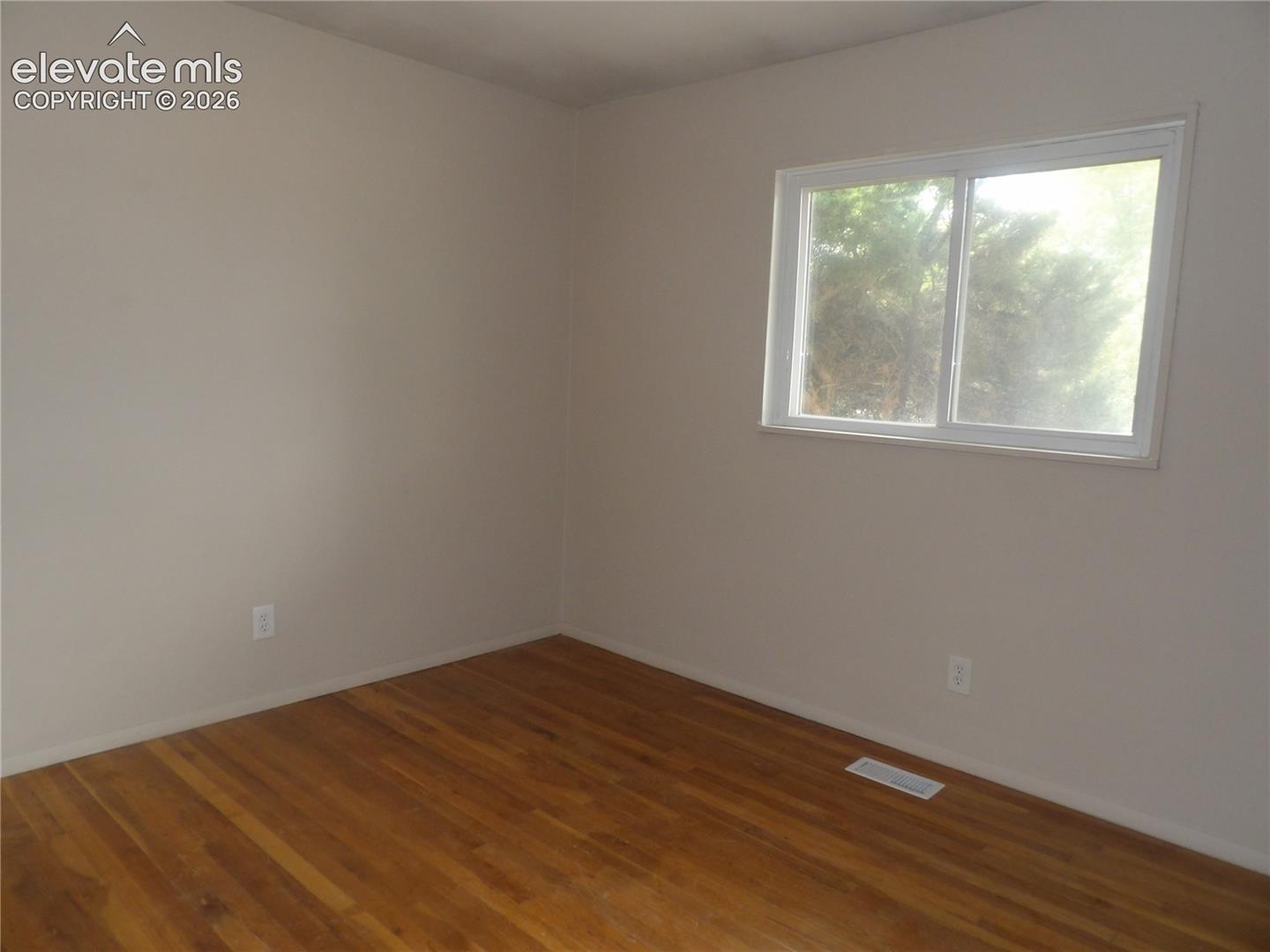 Photo 13 of 1109 Evergreen Drive, Colorado Springs