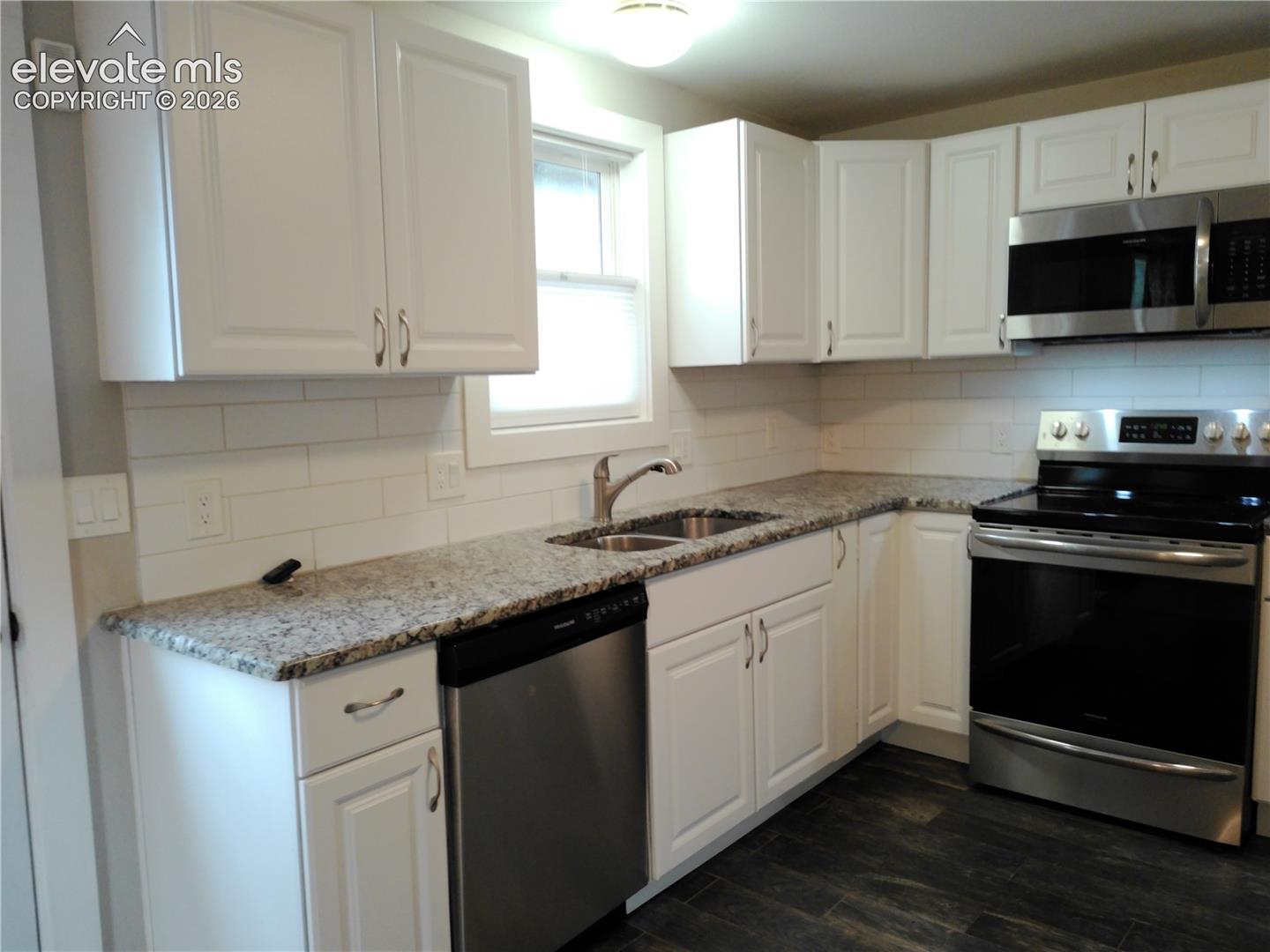 Photo 10 of 618 W Brookside Street, Colorado Springs