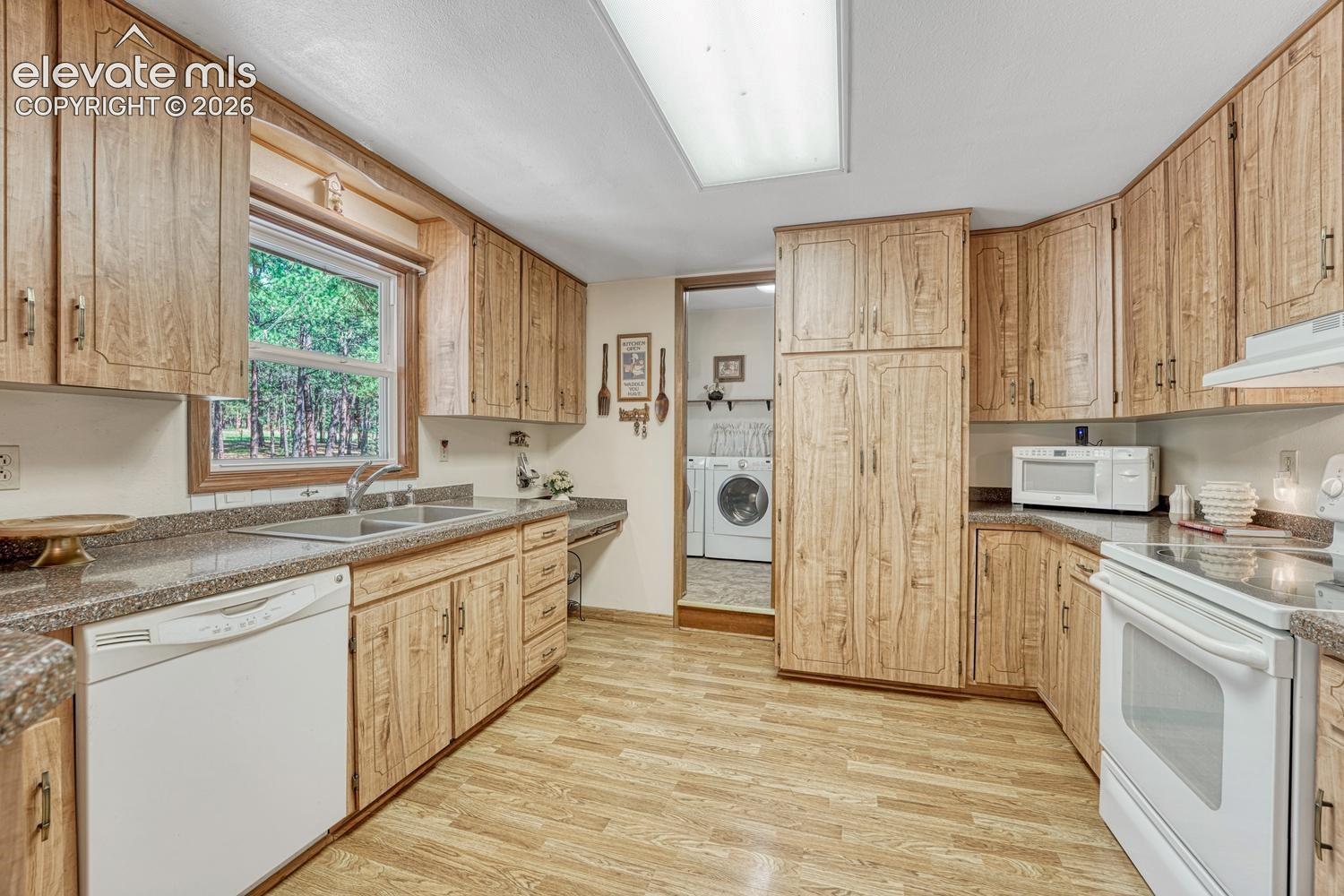 Photo 12 of 14225 Ponderosa Road, Colorado Springs