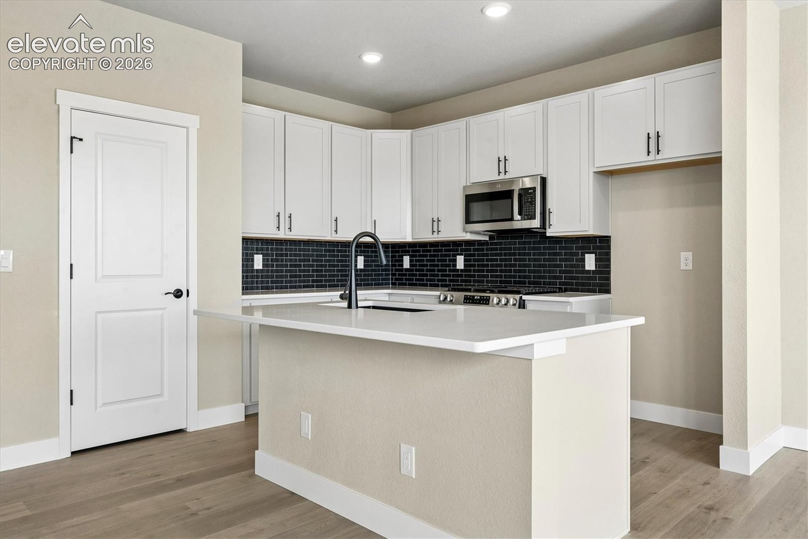 Photo 6 of 9155 Lanceleaf Drive, Colorado Springs