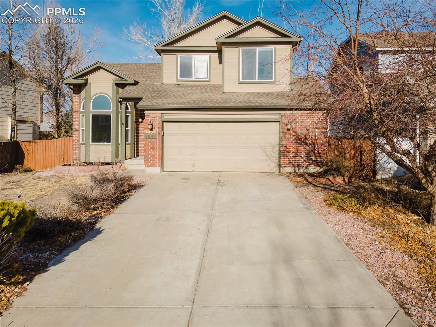 4687 Fencer Road