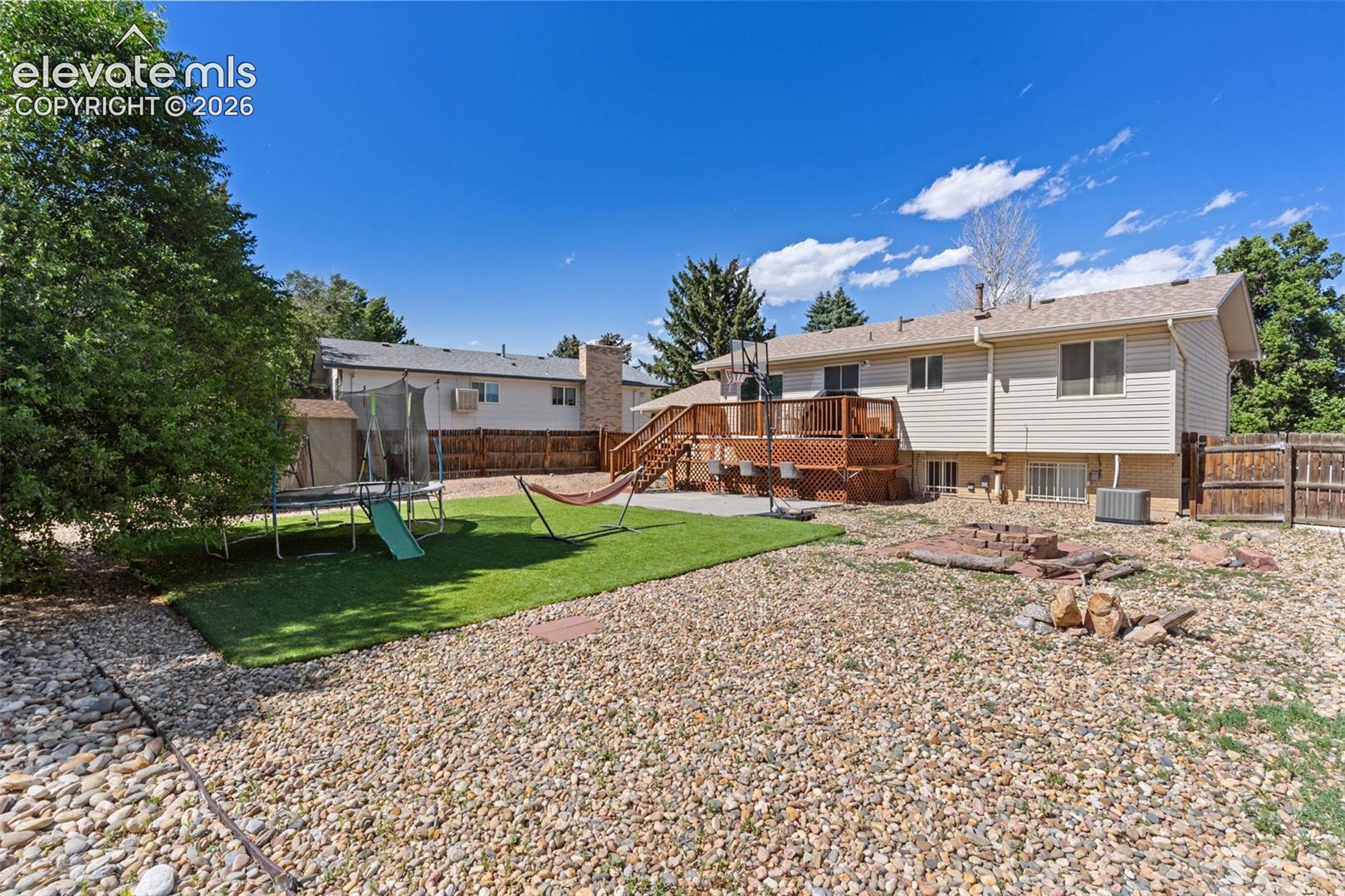 7370 Sugarloaf Ter, Fountain, CO 80817