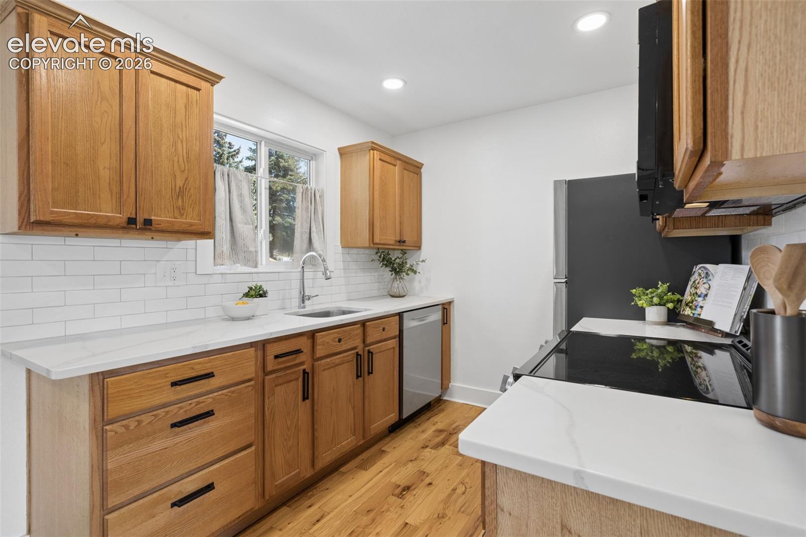 Photo 11 of 3704 Surrey Lane, Colorado Springs