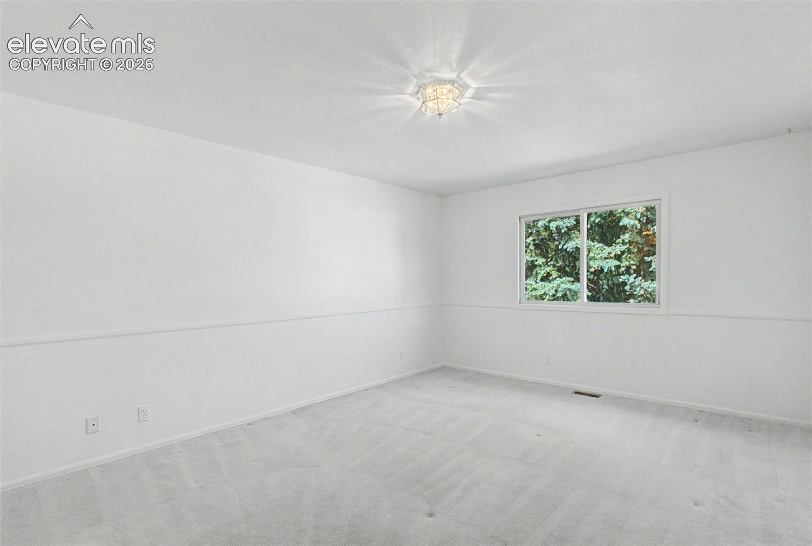 Second story primary bedroom