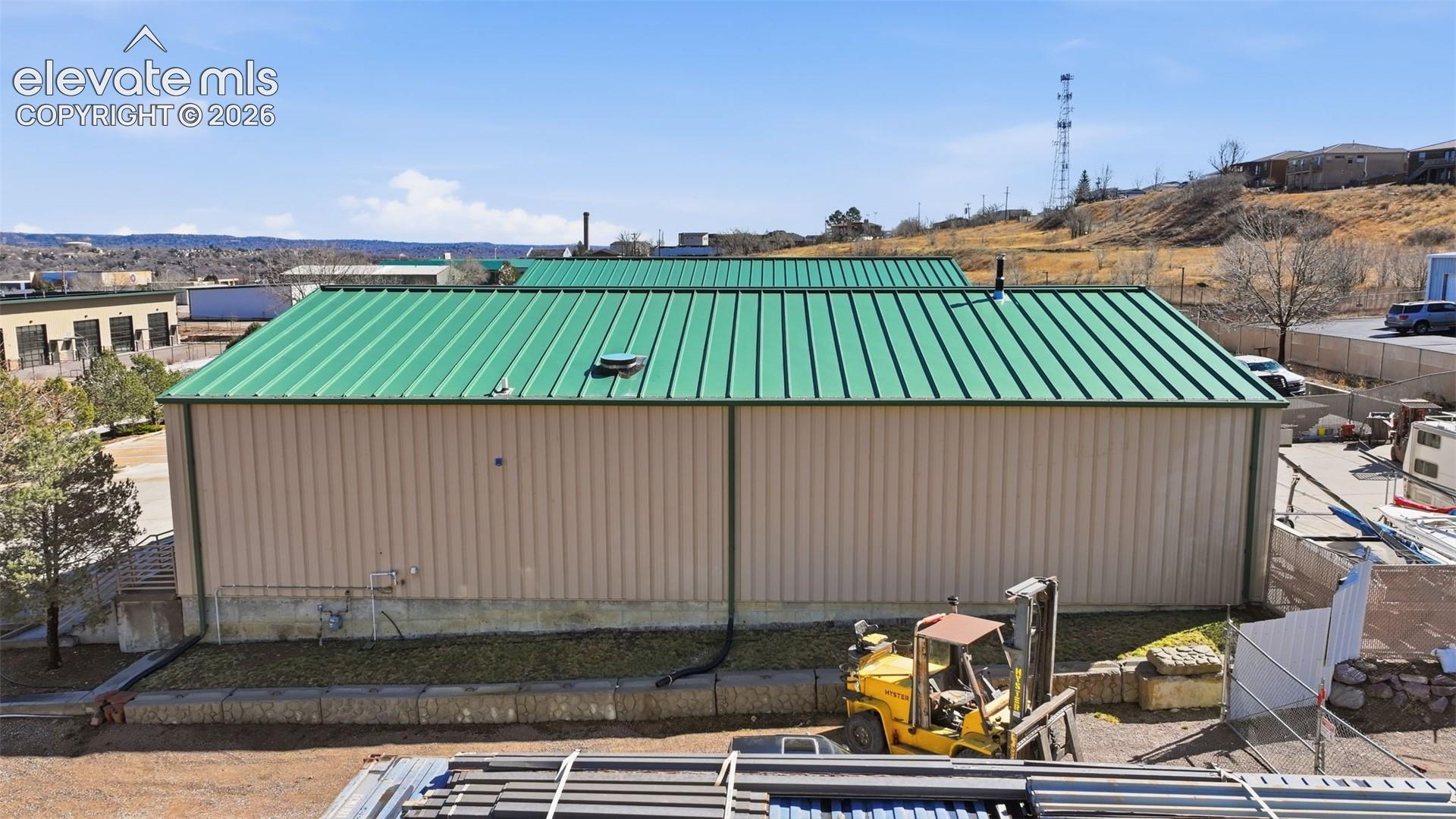 0.37-acre site with front and rear access, parking, and operational flexibility