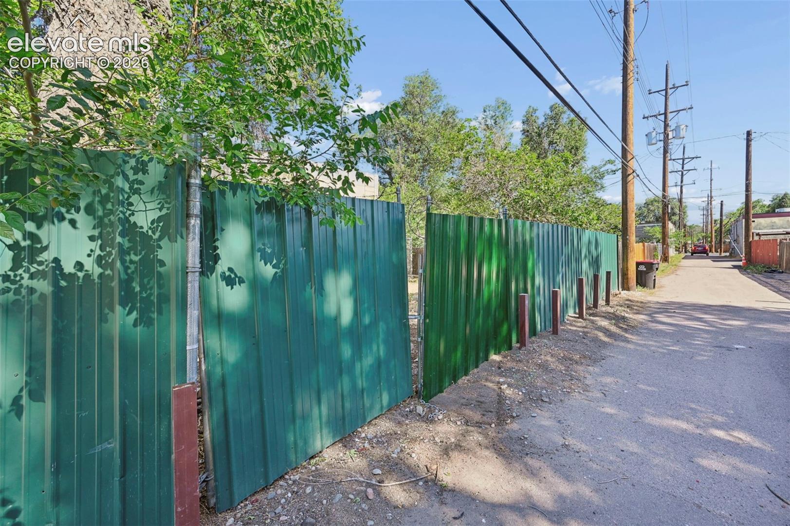 319 Bonfoy Ave, Colorado Springs, CO 80909