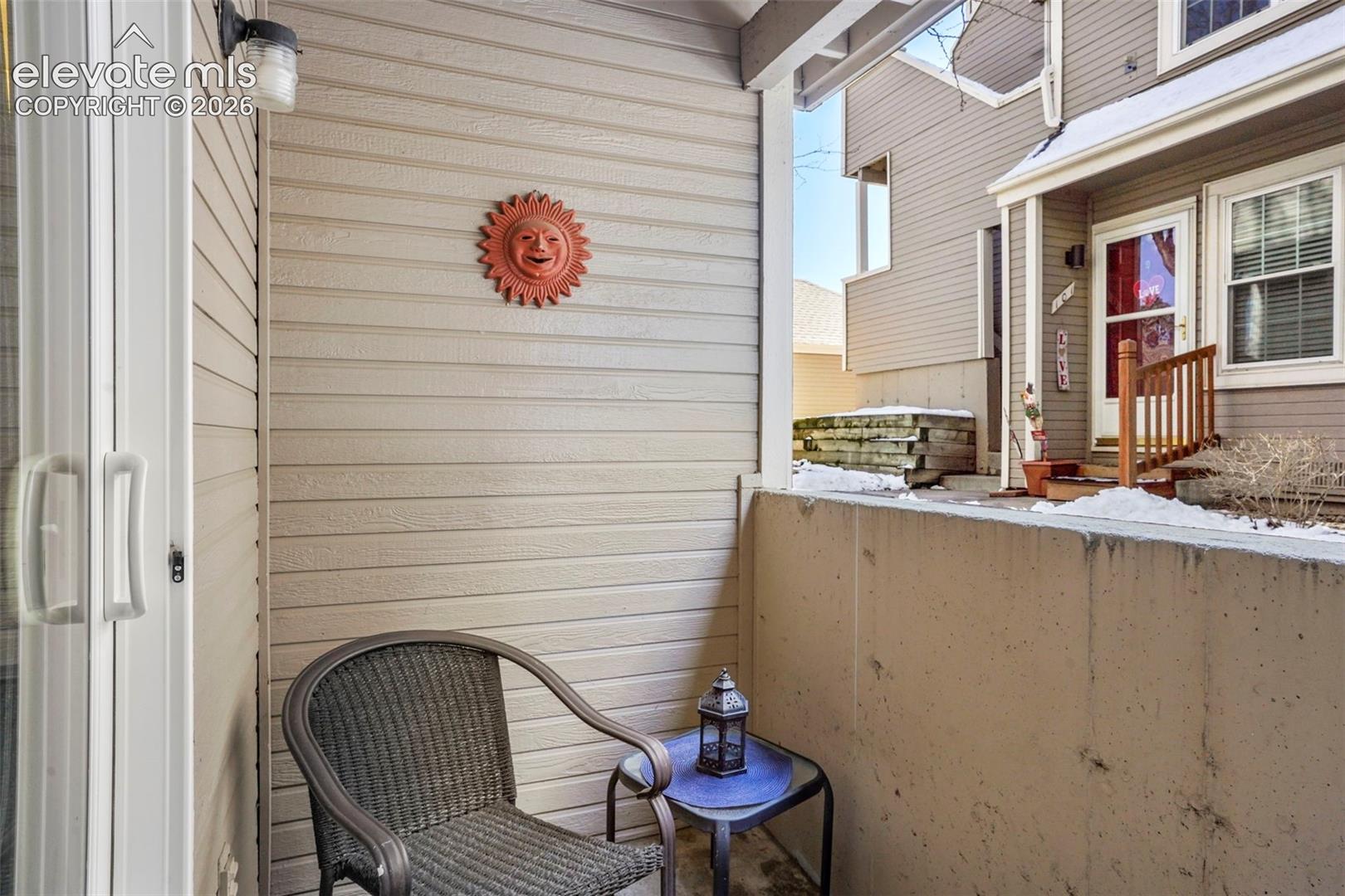 DAYLIGHT BALCONIES WITH STORAGE