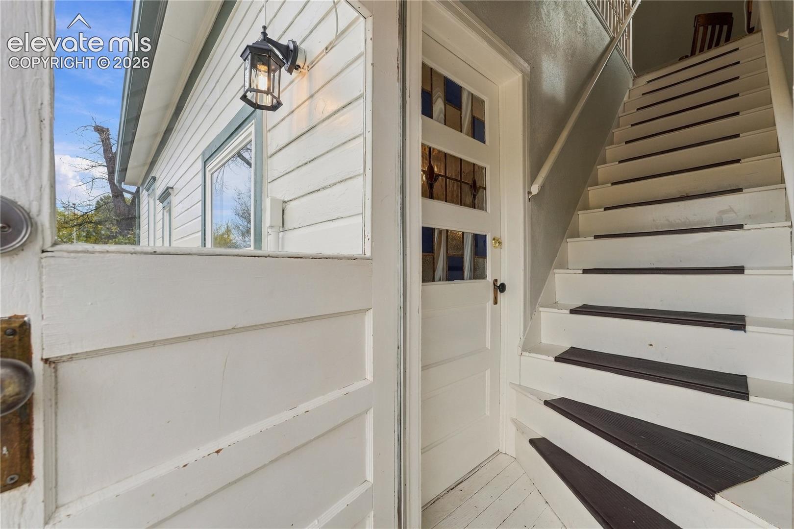 Exterior Entrance for Second floor separate living space
