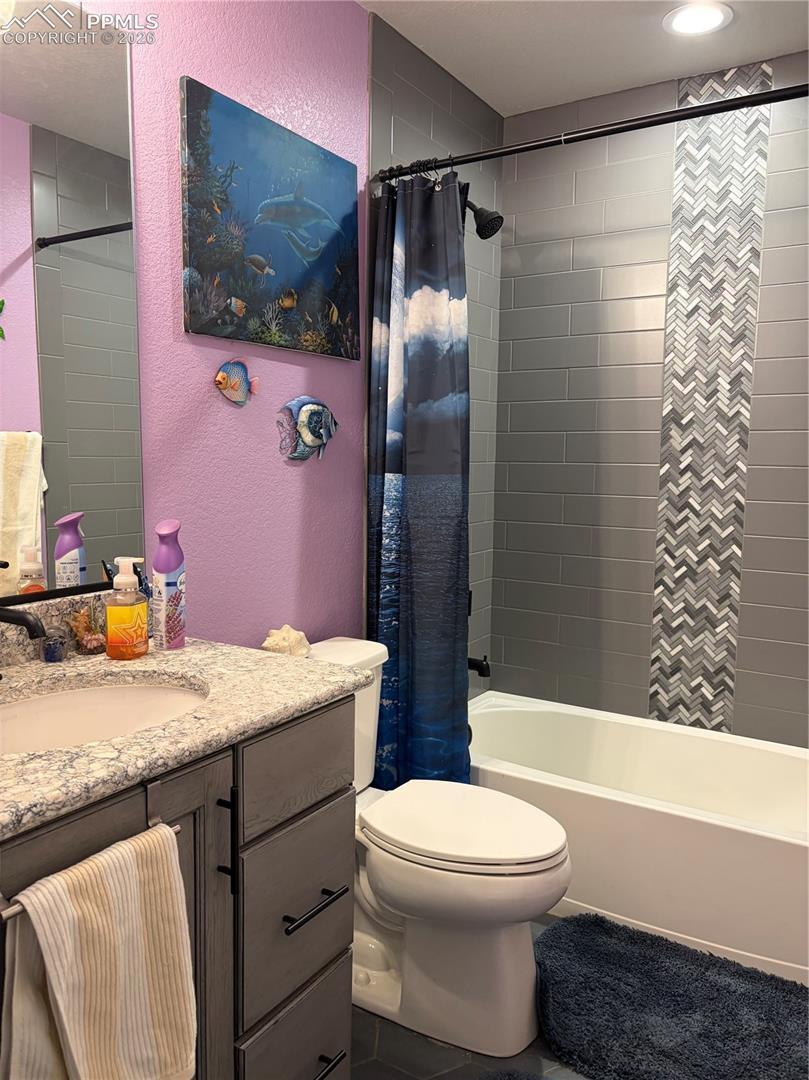 Front full bathroom located by first room