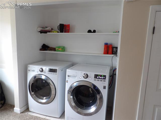 Photo 9 of 3927 Whittier Drive, Colorado Springs