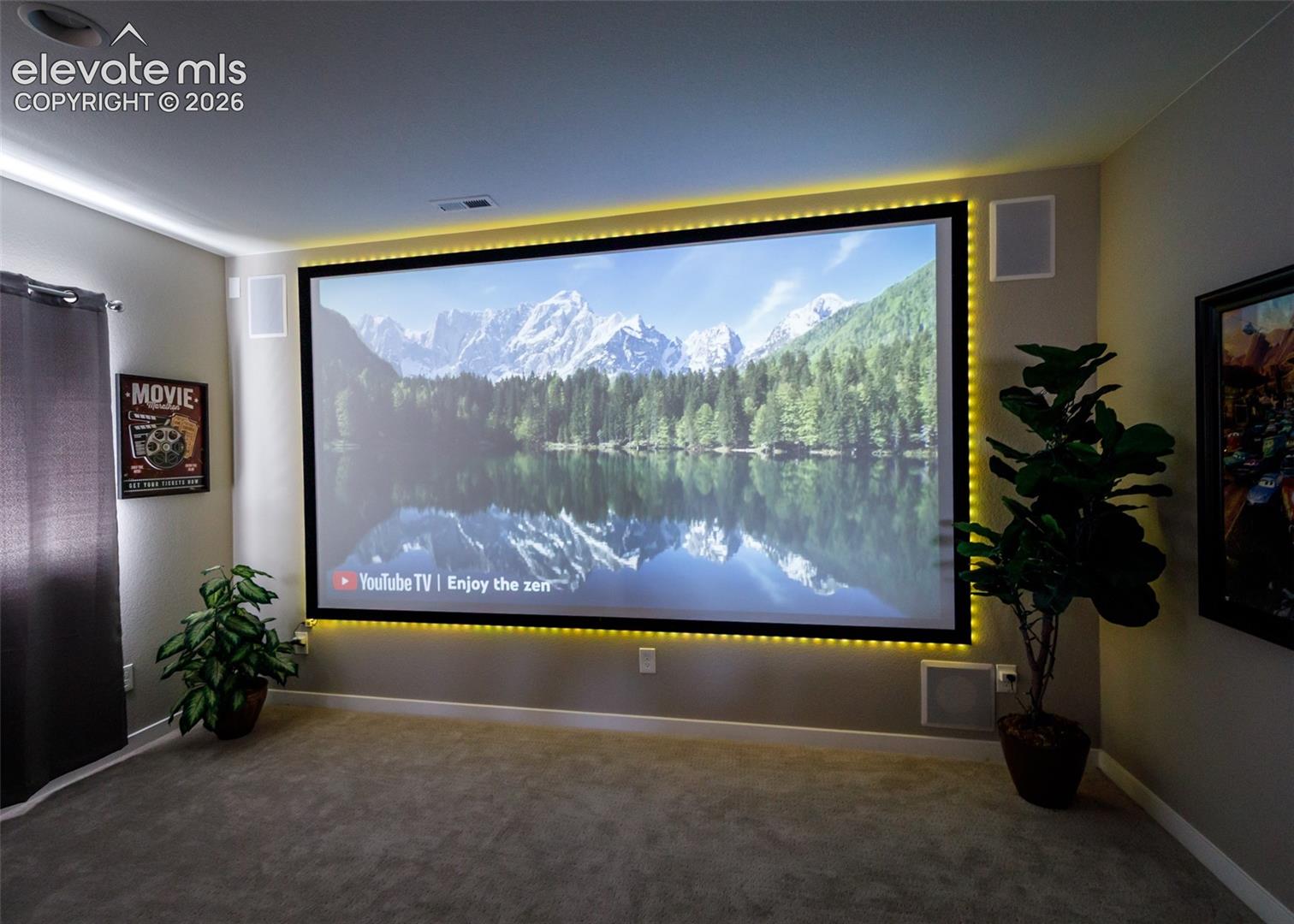 Screen in Home theater