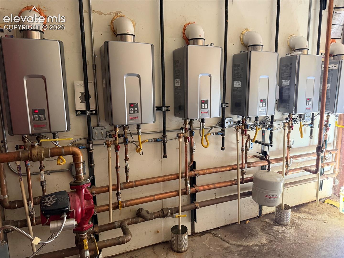Tankless hot water heaters