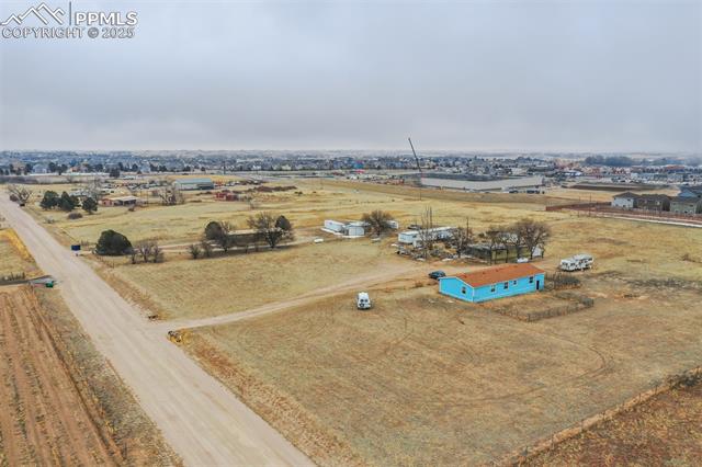 Bird's eye view of an industrial area