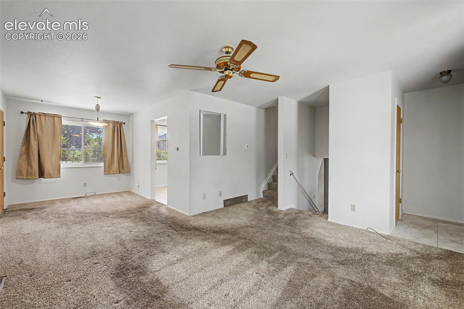 Photo 9 of 712 Lansing Drive, Colorado Springs