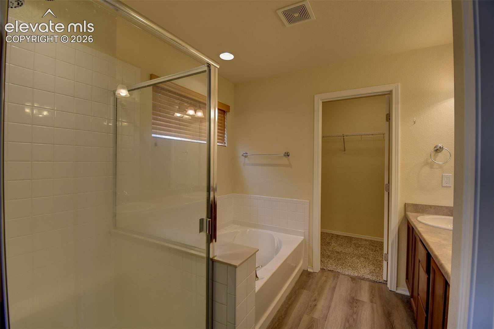 Primary En Suite 