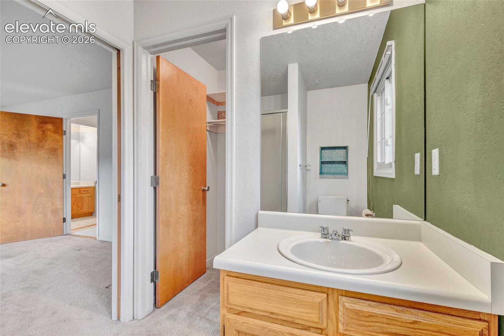Photo 12 of 1405 Vondelpark Drive, Colorado Springs