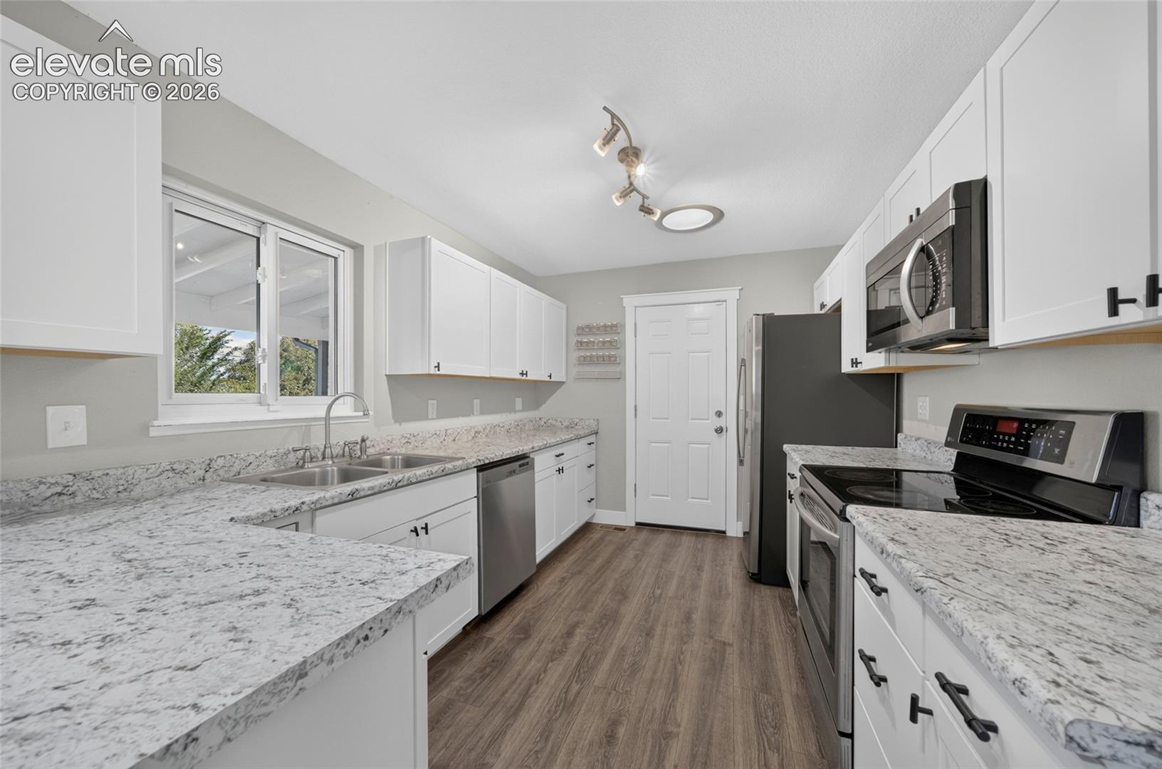 Photo 14 of 1124 Royale Drive, Colorado Springs