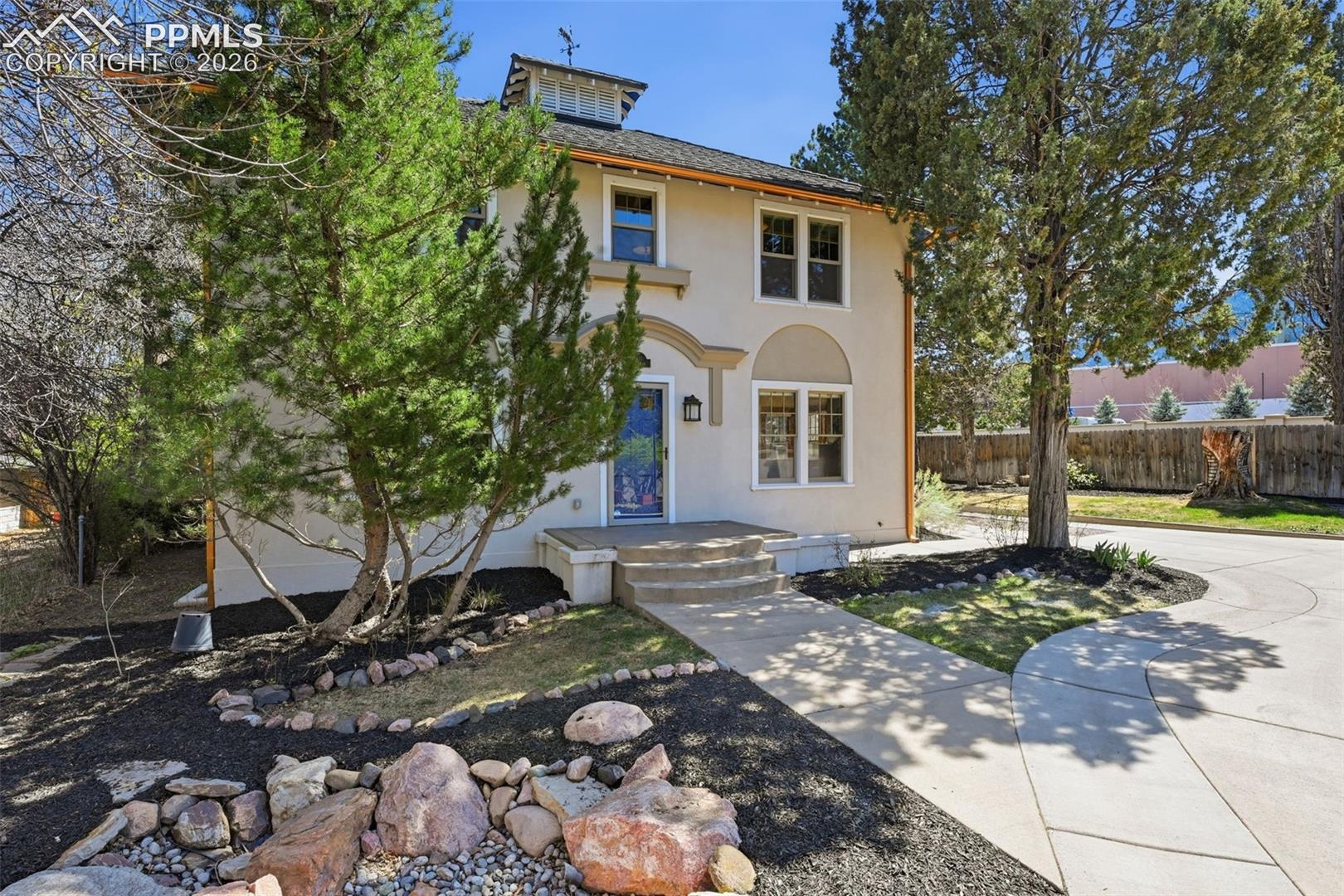 1411 Mesa Ave, Colorado Springs, CO 80906