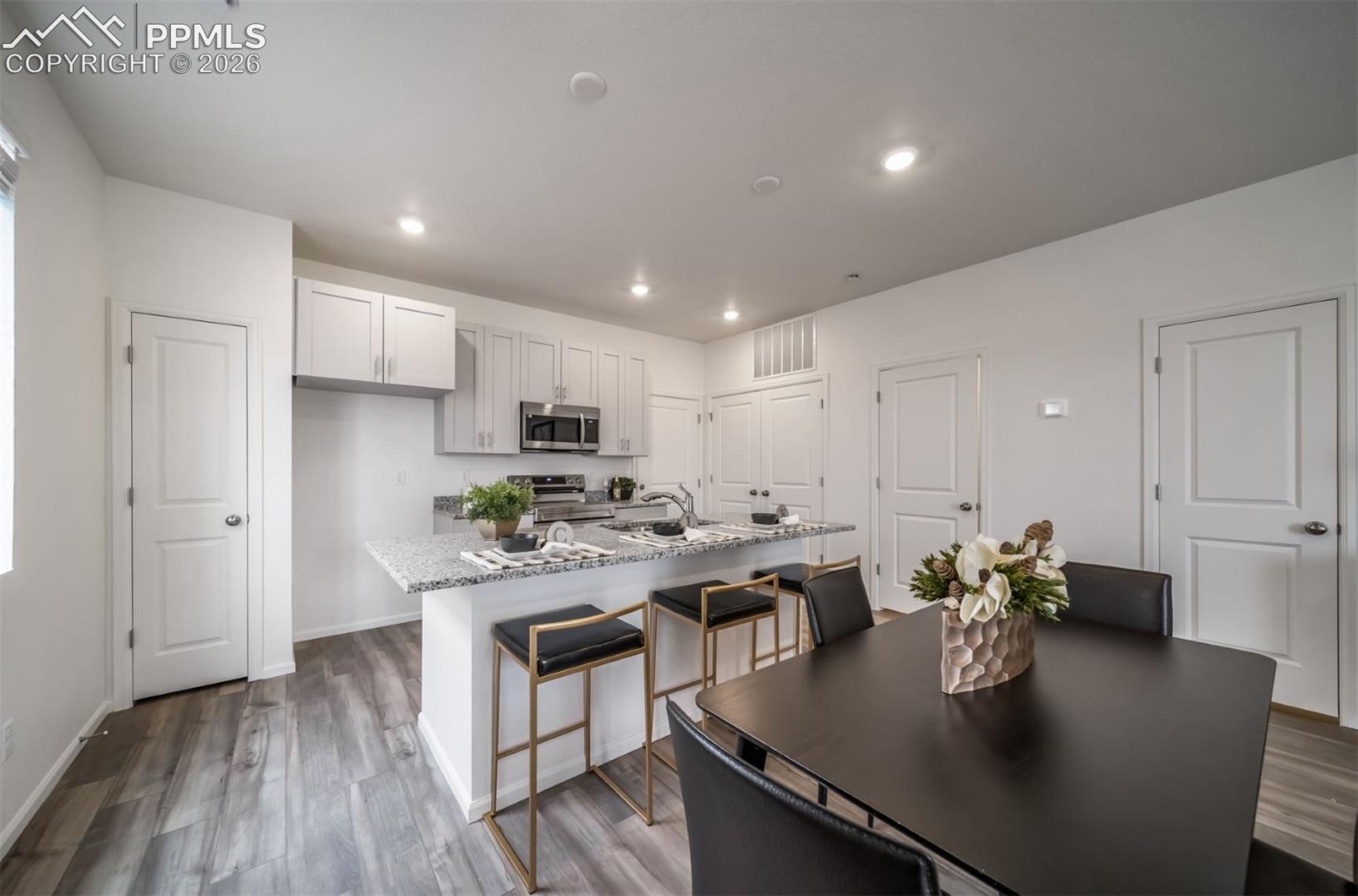5812 Bowerman Ln, Colorado Springs, CO 80927