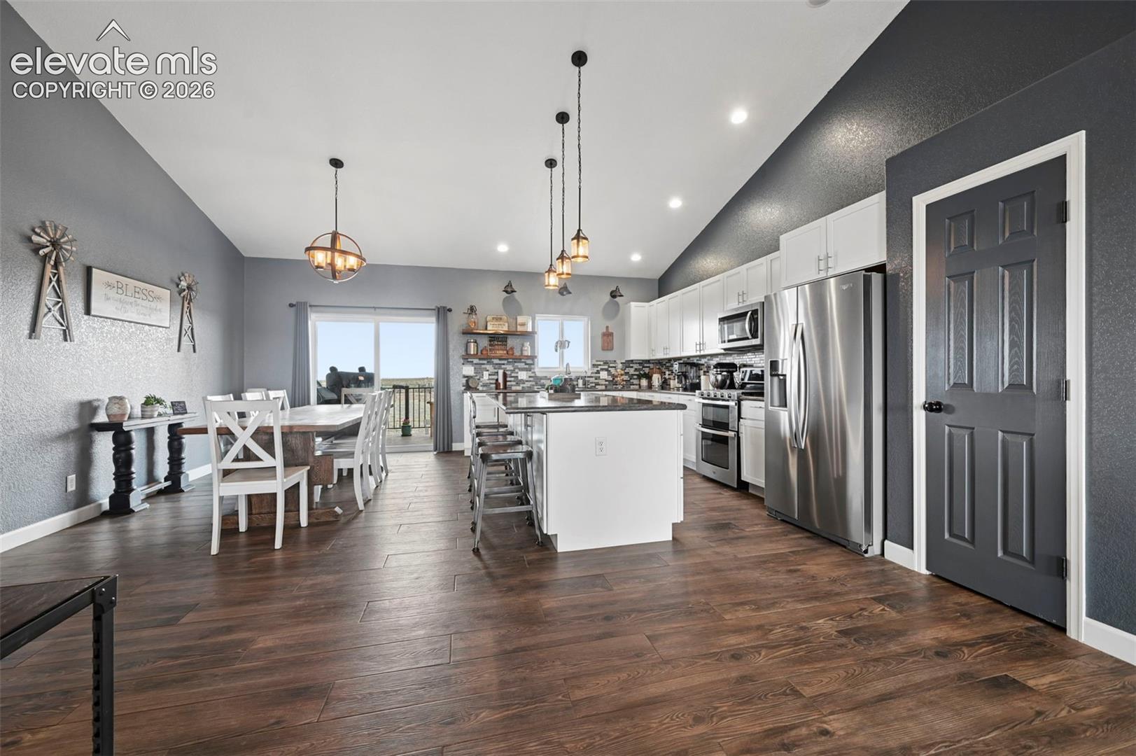 Kitchen with large island
