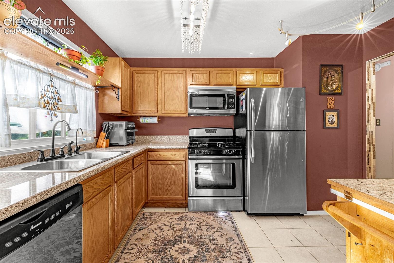 Photo 10 of 101 Trump Avenue, Colorado Springs