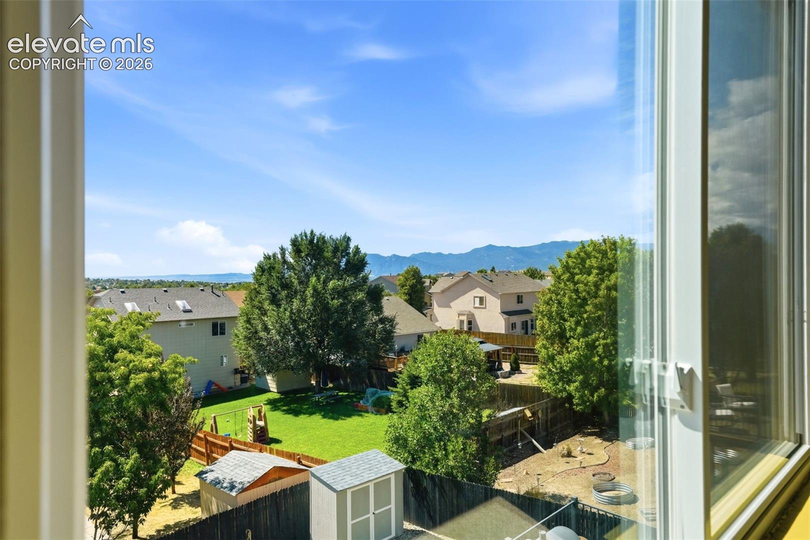 Photo 16 of 7105 Amber Ridge Drive, Colorado Springs