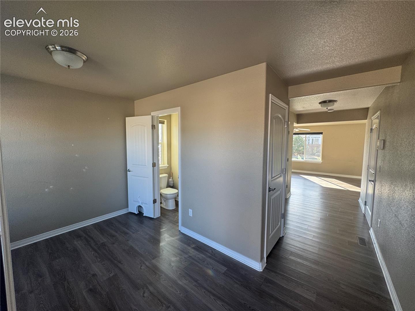 Photo 8 of 9864 Morning Vista Drive, Peyton