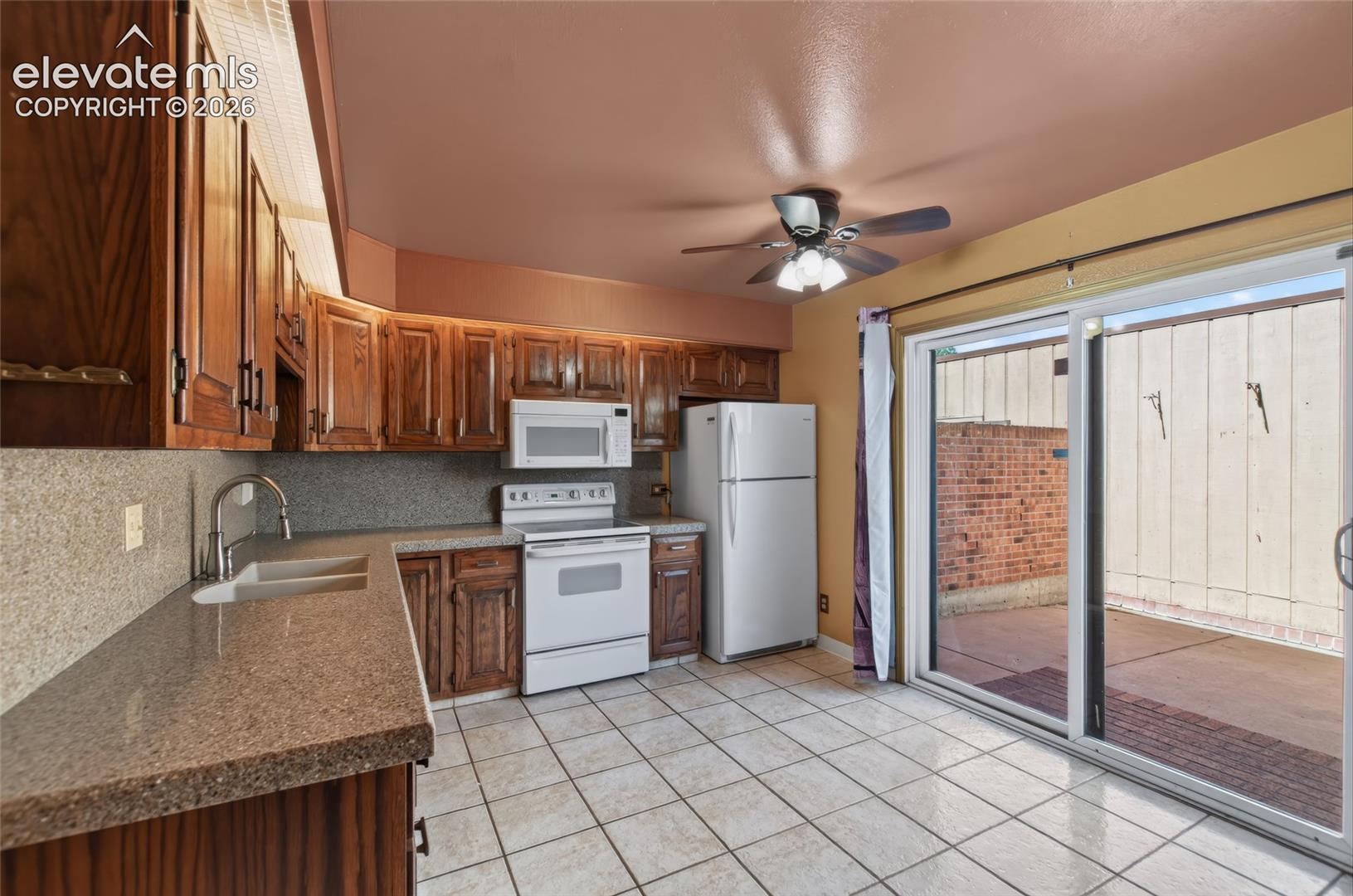 Photo 8 of 2105 Chatalet Lane #G, Pueblo
